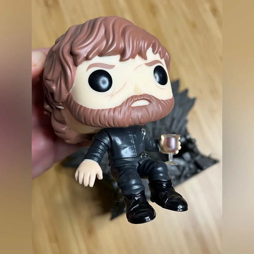 Tyrion Lannister Funko Pop - Picture 4 of 8